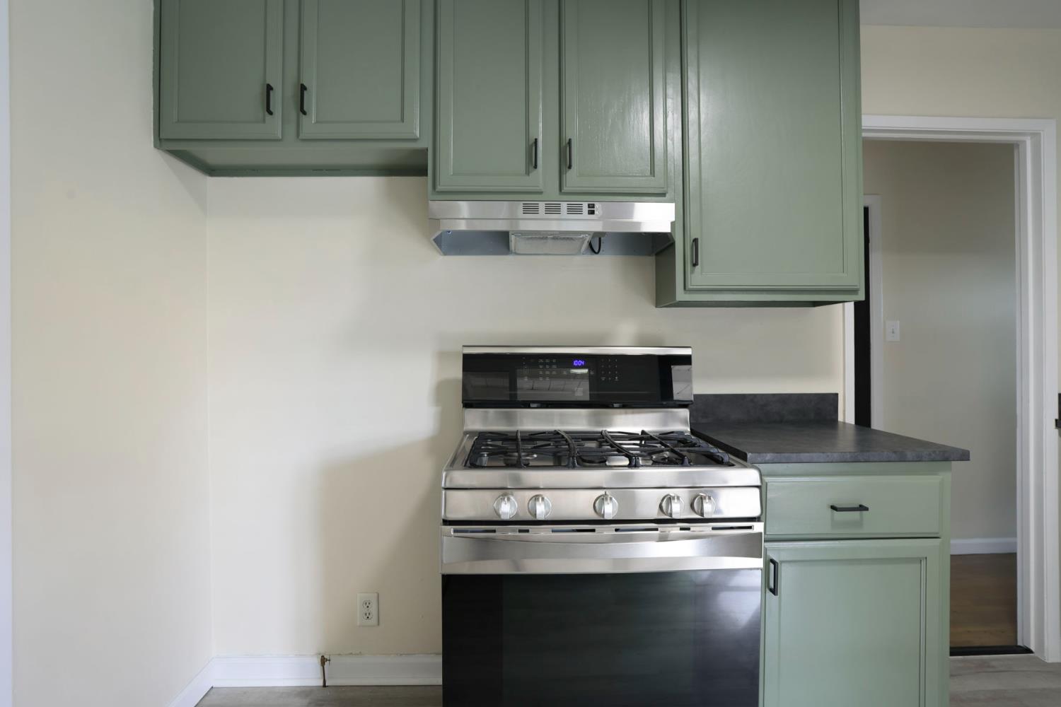 32 South Corinth Avenue Lodi, CA 95242 - Photo 20 of 48