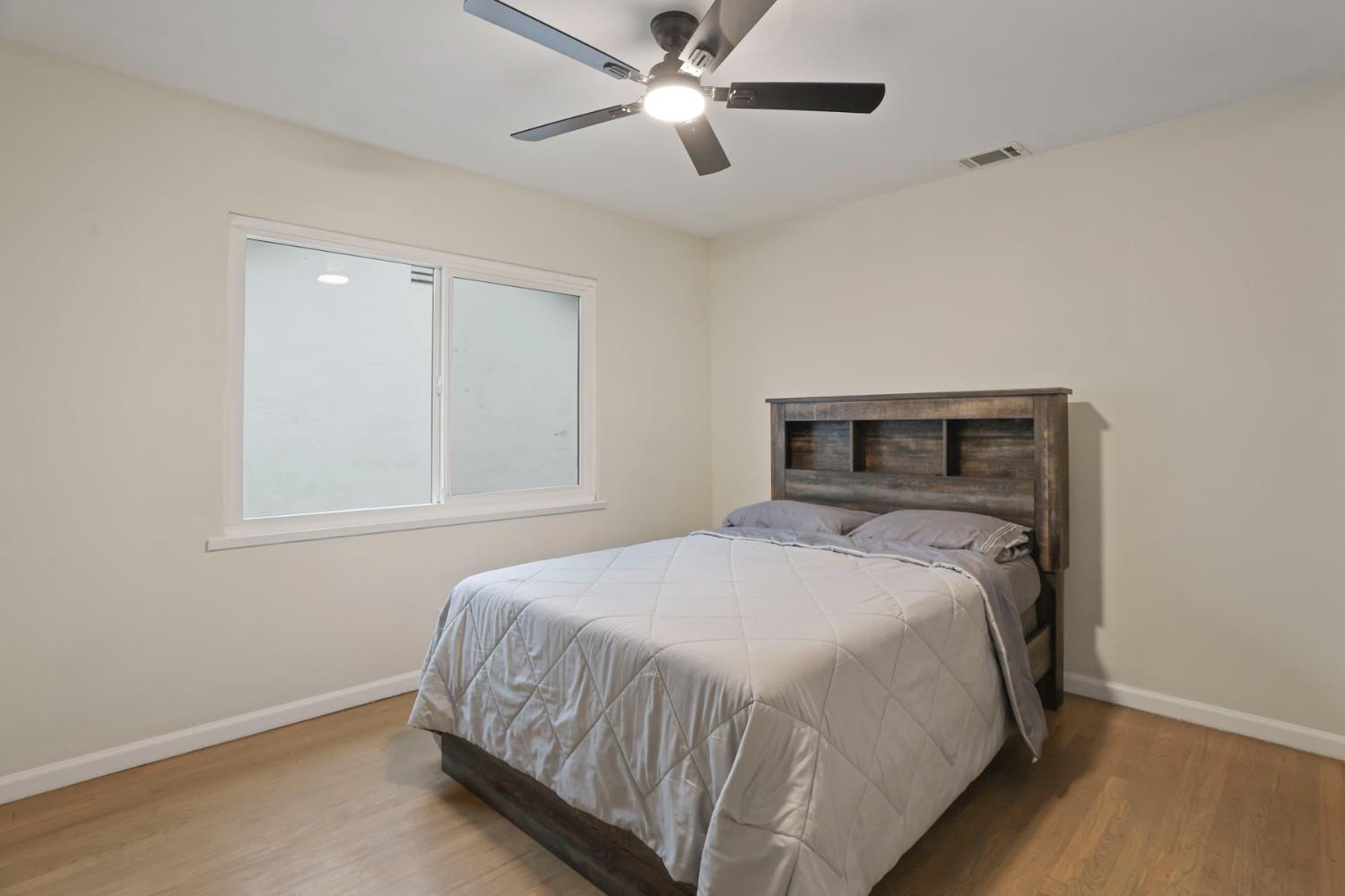 32 South Corinth Avenue Lodi, CA 95242 - Photo 27 of 48