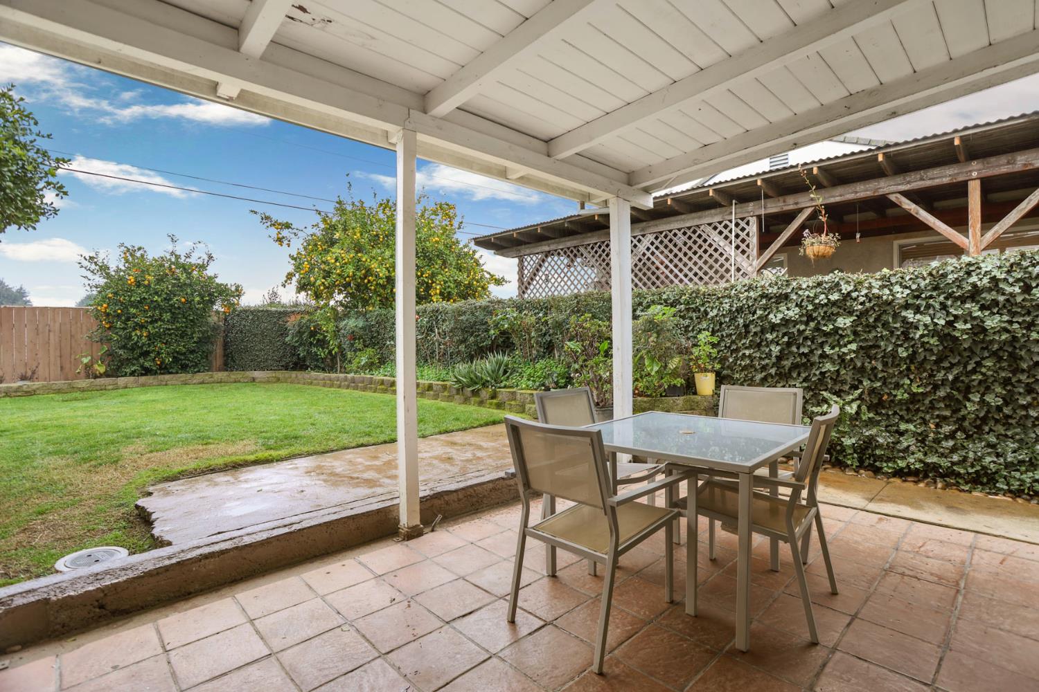 32 South Corinth Avenue Lodi, CA 95242 - Photo 33 of 48