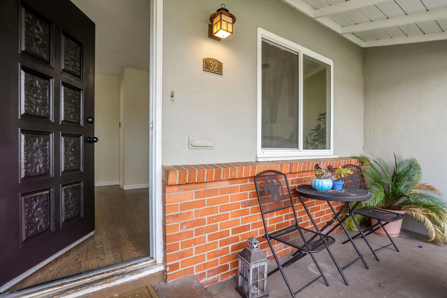 32 South Corinth Avenue Lodi, CA 95242 - Photo 7 of 48