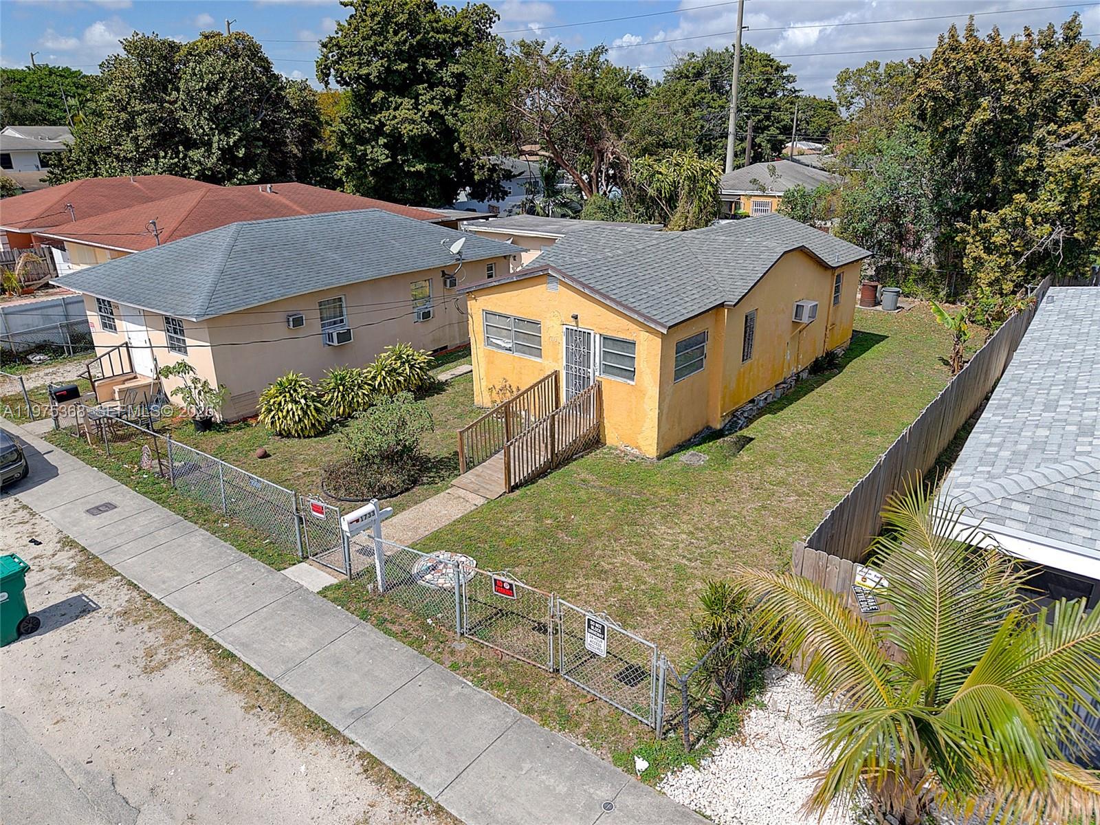 1733 Northwest 66th Street Miami, FL 33147 - Photo 5 of 27