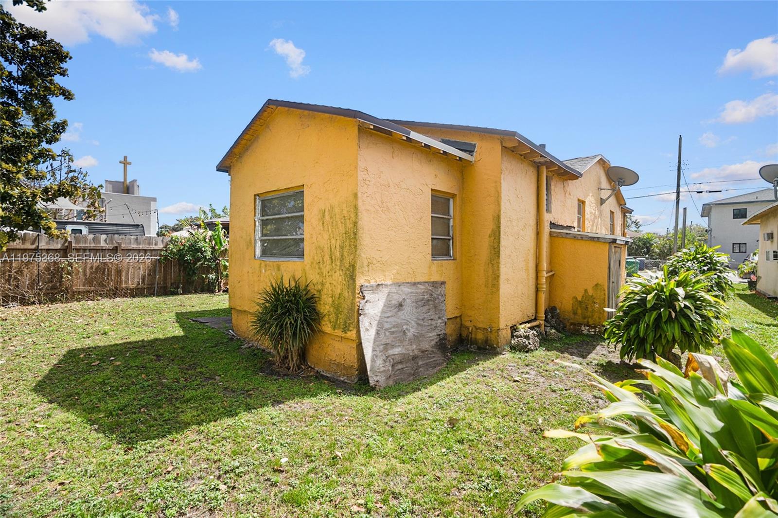 1733 Northwest 66th Street Miami, FL 33147 - Photo 8 of 27