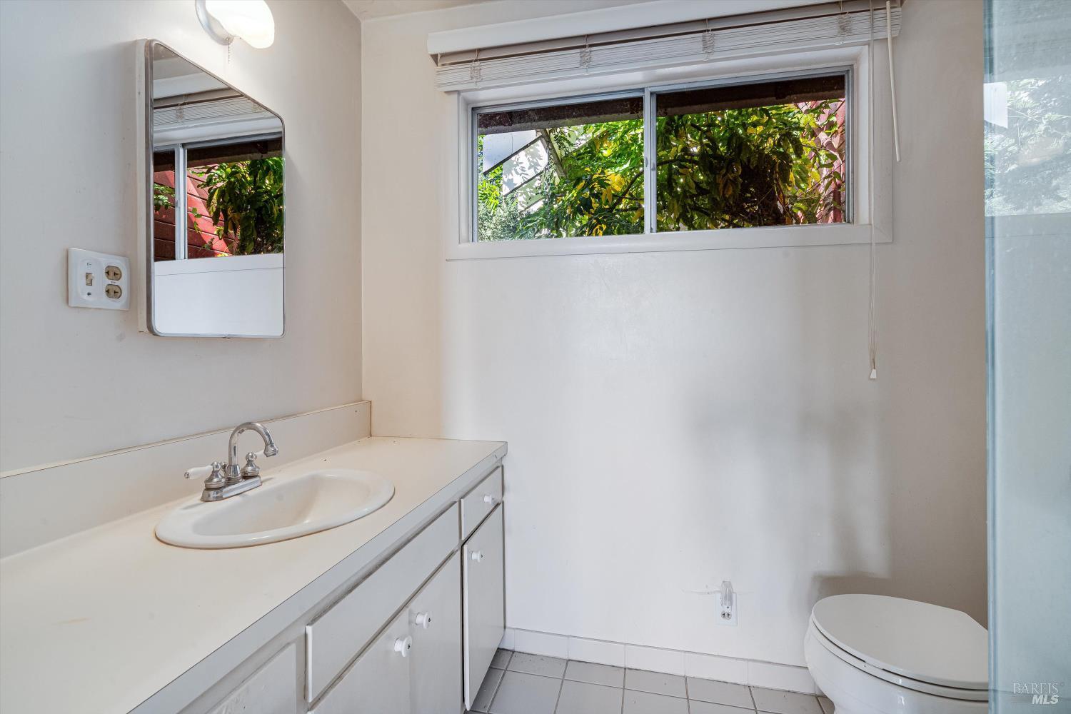 3200 Castle Road Sonoma, CA 95476 - Photo 14 of 42 Downstairs Full Bathroom