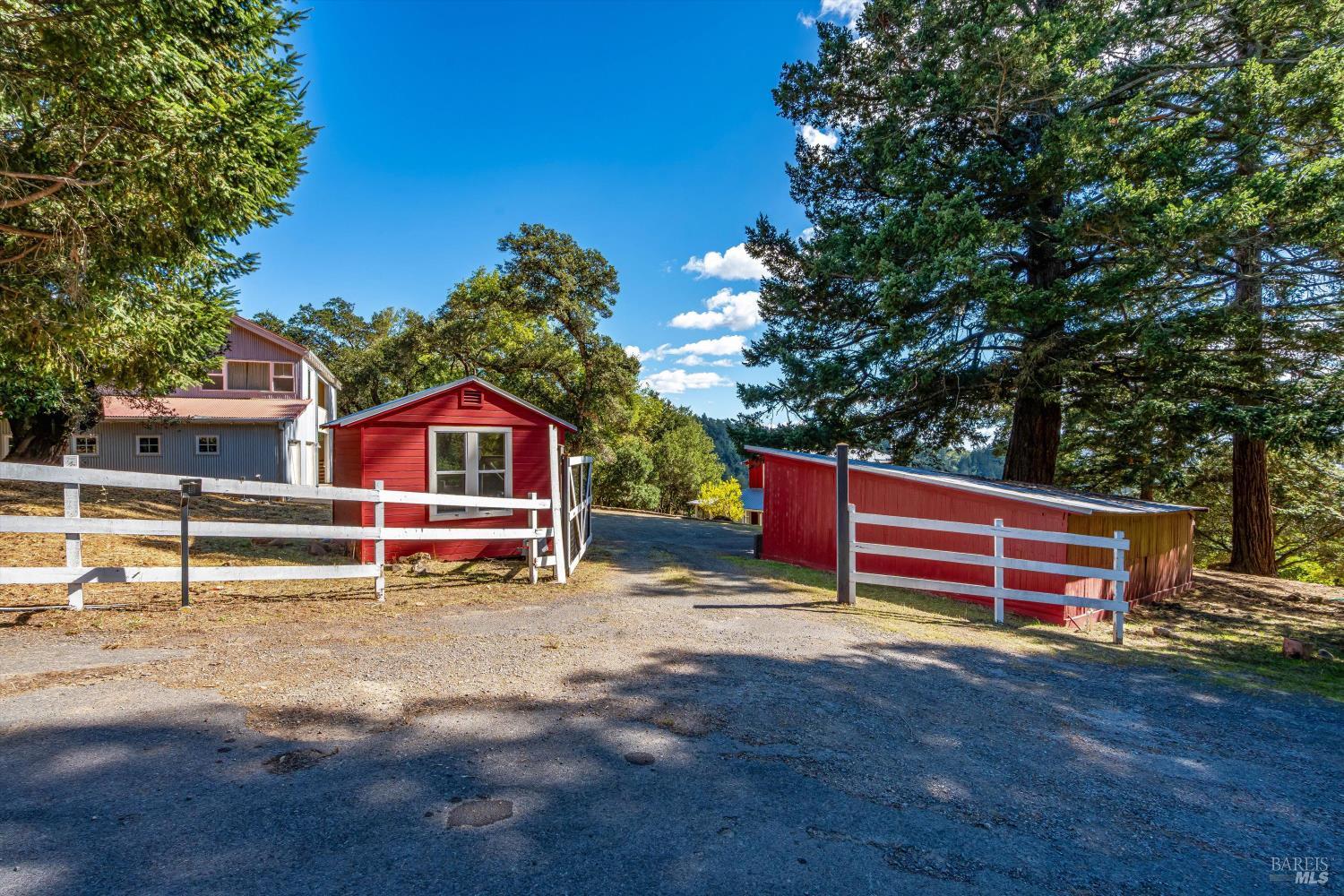 3200 Castle Road Sonoma, CA 95476 - Photo 3 of 42