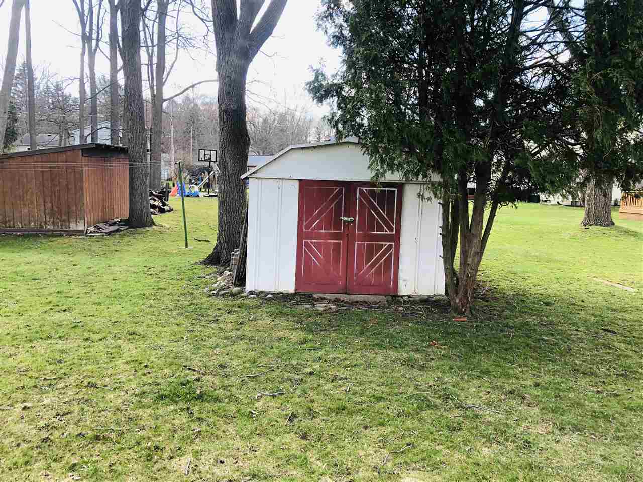 410 Holland Road Flushing, MI 48433 - Photo 32 of 33 50070785-32.JPG