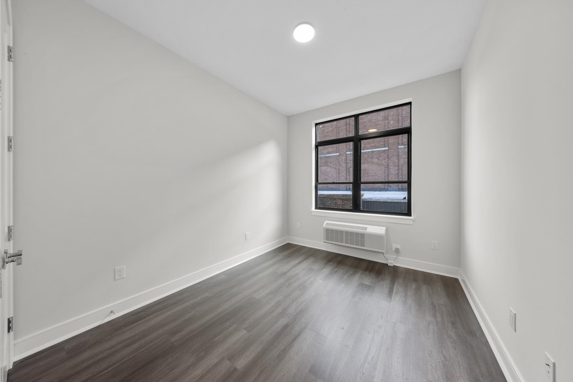 121 34th Street, Unit 513 Union City, NJ 07087 - Photo 11 of 37