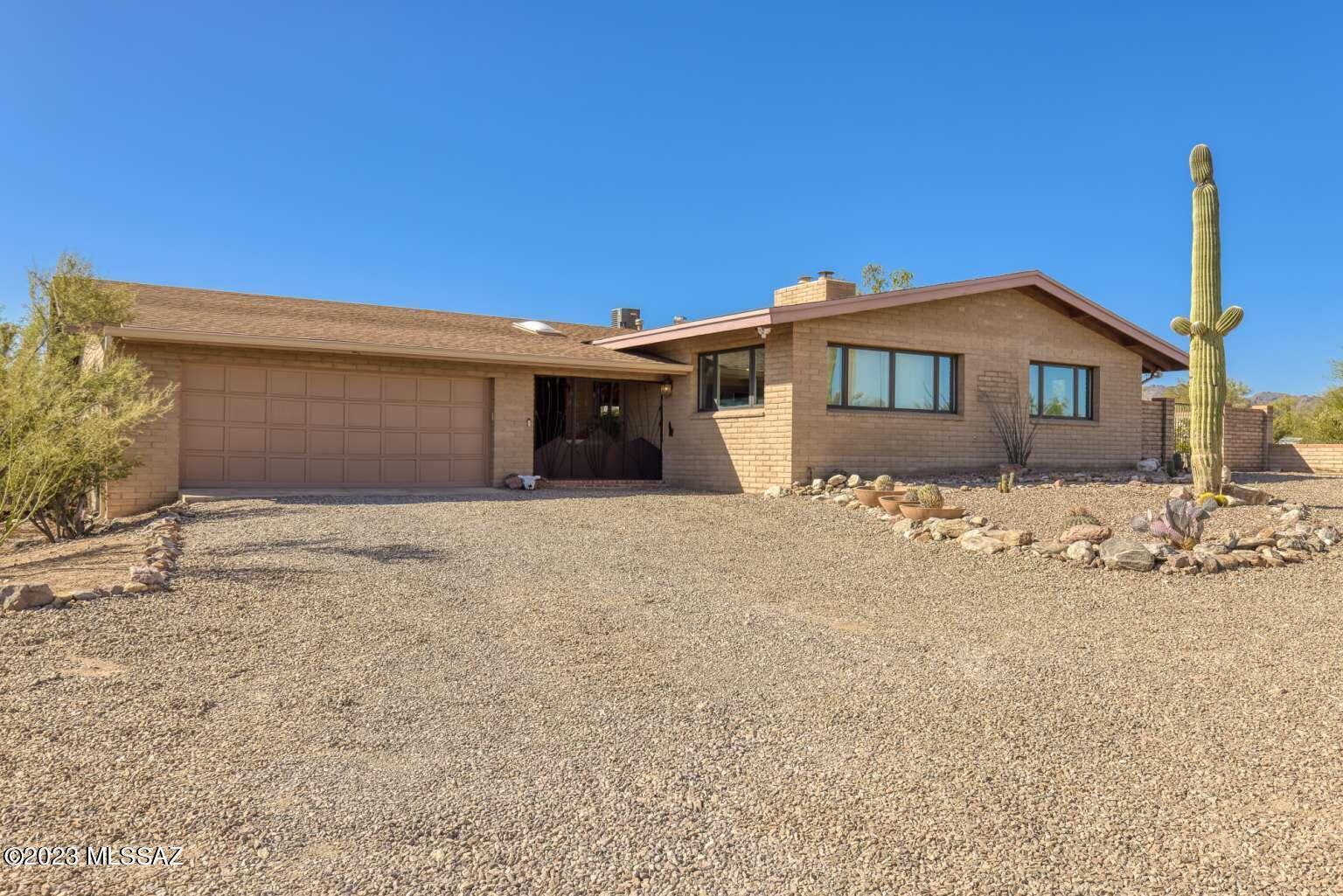 2941 West Goret Road Tucson, AZ 85745 - Photo 2 of 50 Gallery Image 2