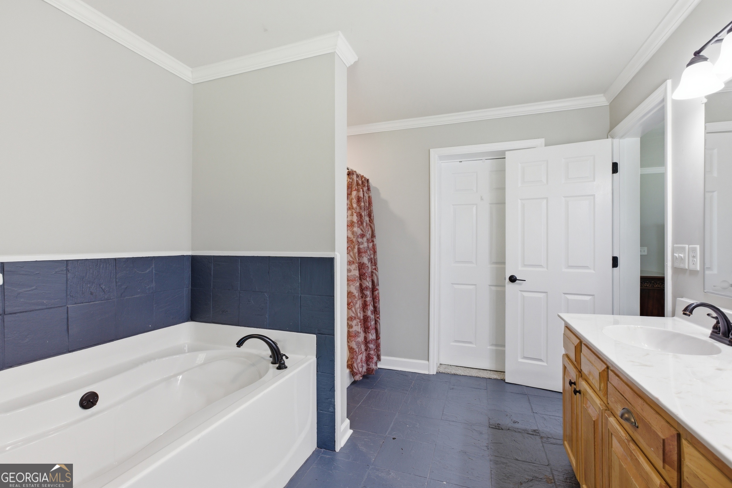 1355 Hickory Knoll Road Franklin, NC 28734 - Photo 10 of 37