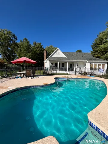 $779,900 | 485 Mountain Road, Suffield, CT 06078