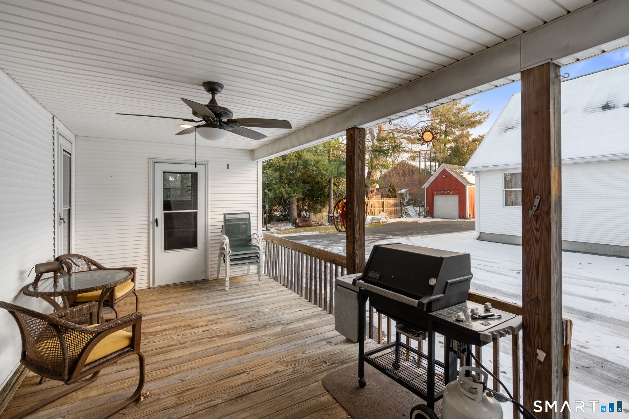 485 Mountain Road Suffield, CT 06078 - Photo 4 of 40