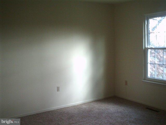 5413 Pond Road Harrisburg, PA 17111 - Photo 10 of 18 Gallery Image 10