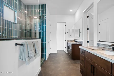 $724,900 | 44722 North 44th Drive, New River, AZ 85087