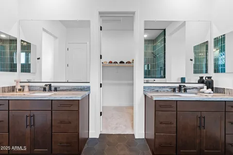 $724,900 | 44722 North 44th Drive, New River, AZ 85087