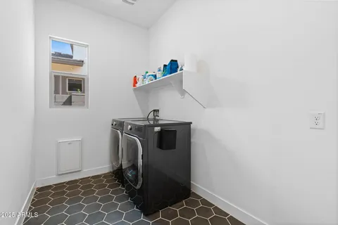 $724,900 | 44722 North 44th Drive, New River, AZ 85087