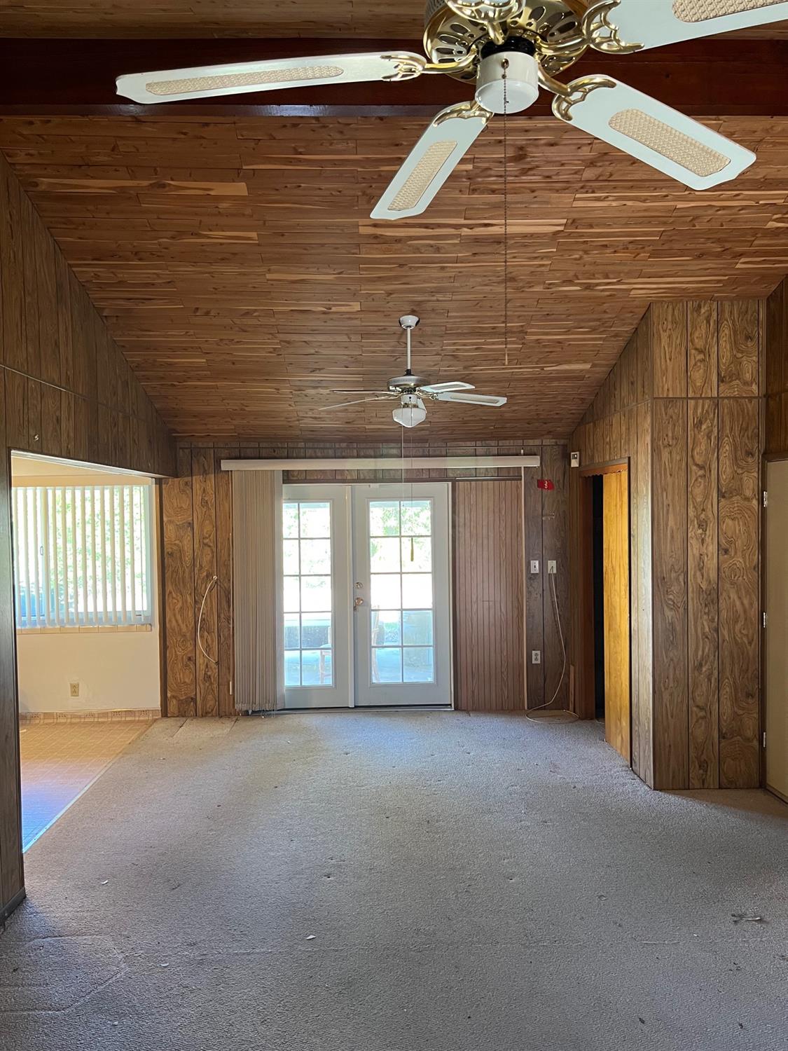 113 Maple Street Madera, CA 93637 - Photo 4 of 22 Gallery Image 4