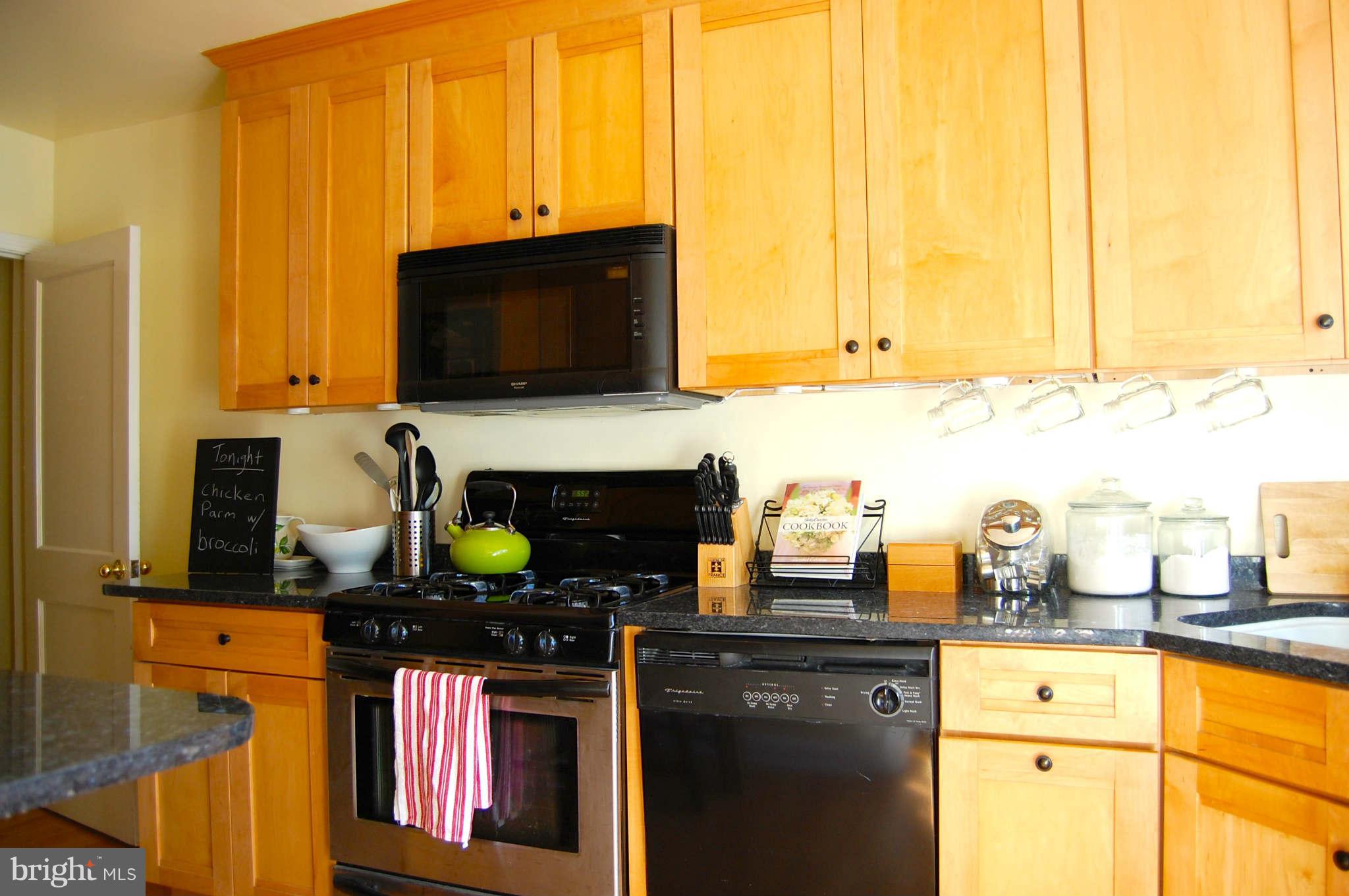 189 Stanmore Road Baltimore, MD 21212 - Photo 9 of 27 Kitchen