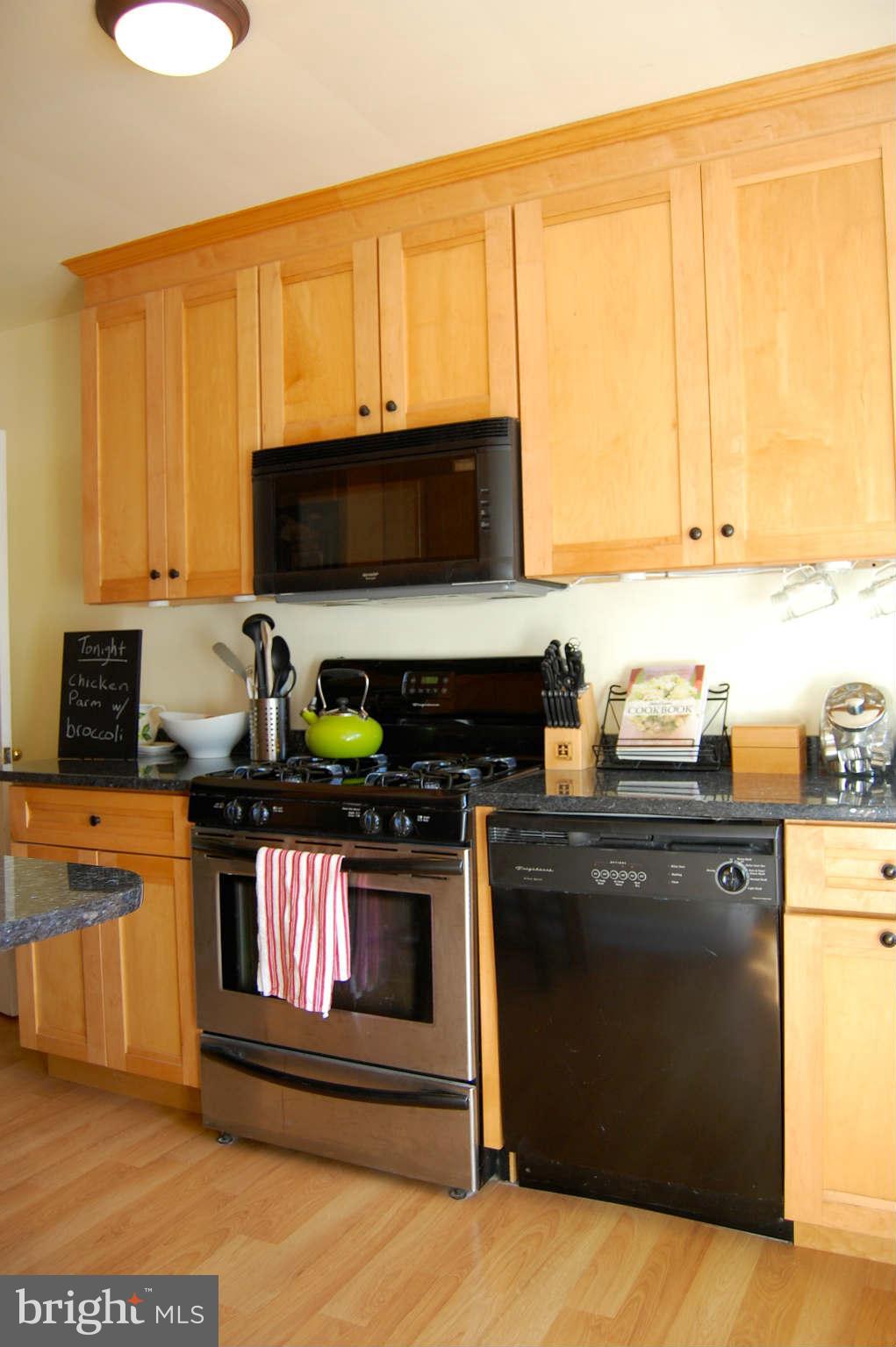 189 Stanmore Road Baltimore, MD 21212 - Photo 10 of 27 Kitchen