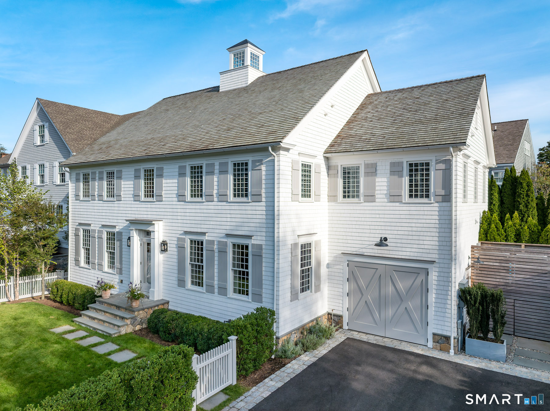 16 Juniper Road Norwalk, CT 06853 - Photo 2 of 31