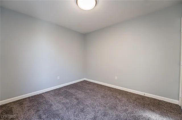 $2,200 | 5555 West Sun Temple Avenue, Las Vegas, NV 89139