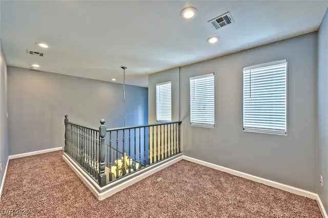 $2,200 | 5555 West Sun Temple Avenue, Las Vegas, NV 89139