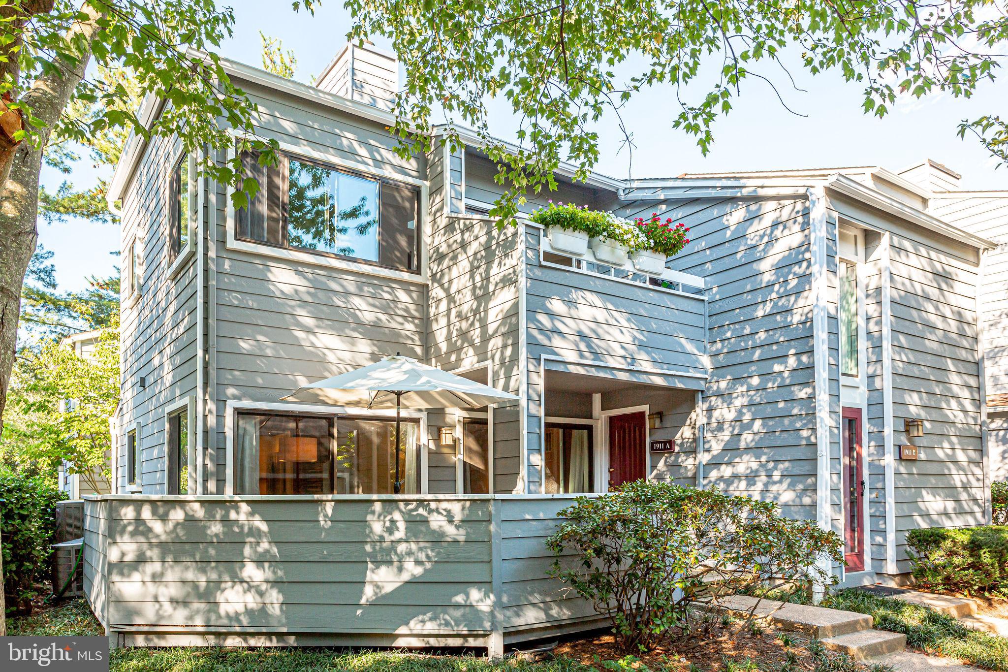 Fist level condo with patio
