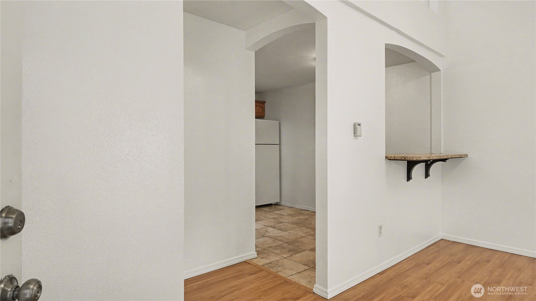 14600 Southeast 176th Street, Unit J5 Renton, WA 98058 - Photo 4 of 27