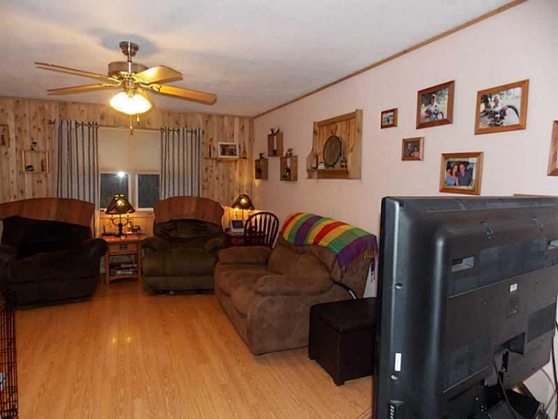 484 Dover Road Dexter, ME 04930 - Photo 19 of 35 Living Room.