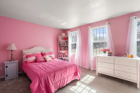 $299,900 | 22 Eagle Drive, Unit 22, Douglas, MA 01516