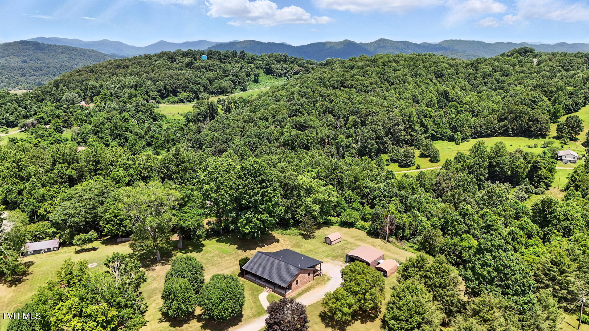 1674 Smyth Chapel Road Pennington Gap, VA 24277 - Photo 12 of 47 IMG_5487