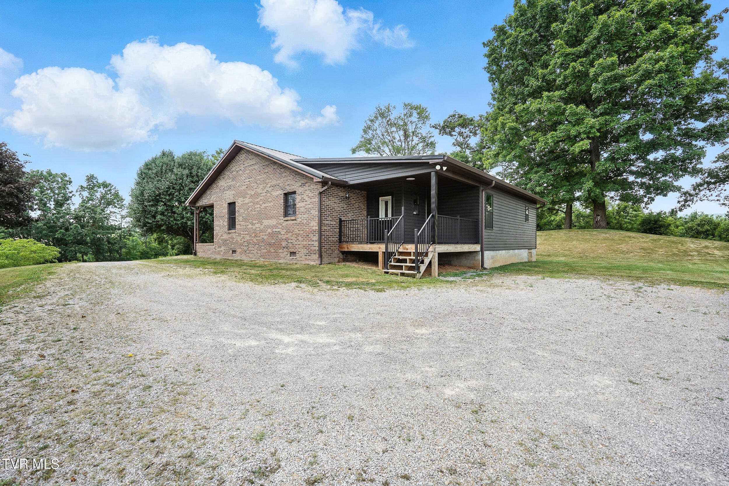 1674 Smyth Chapel Road Pennington Gap, VA 24277 - Photo 18 of 47 IMG_5481