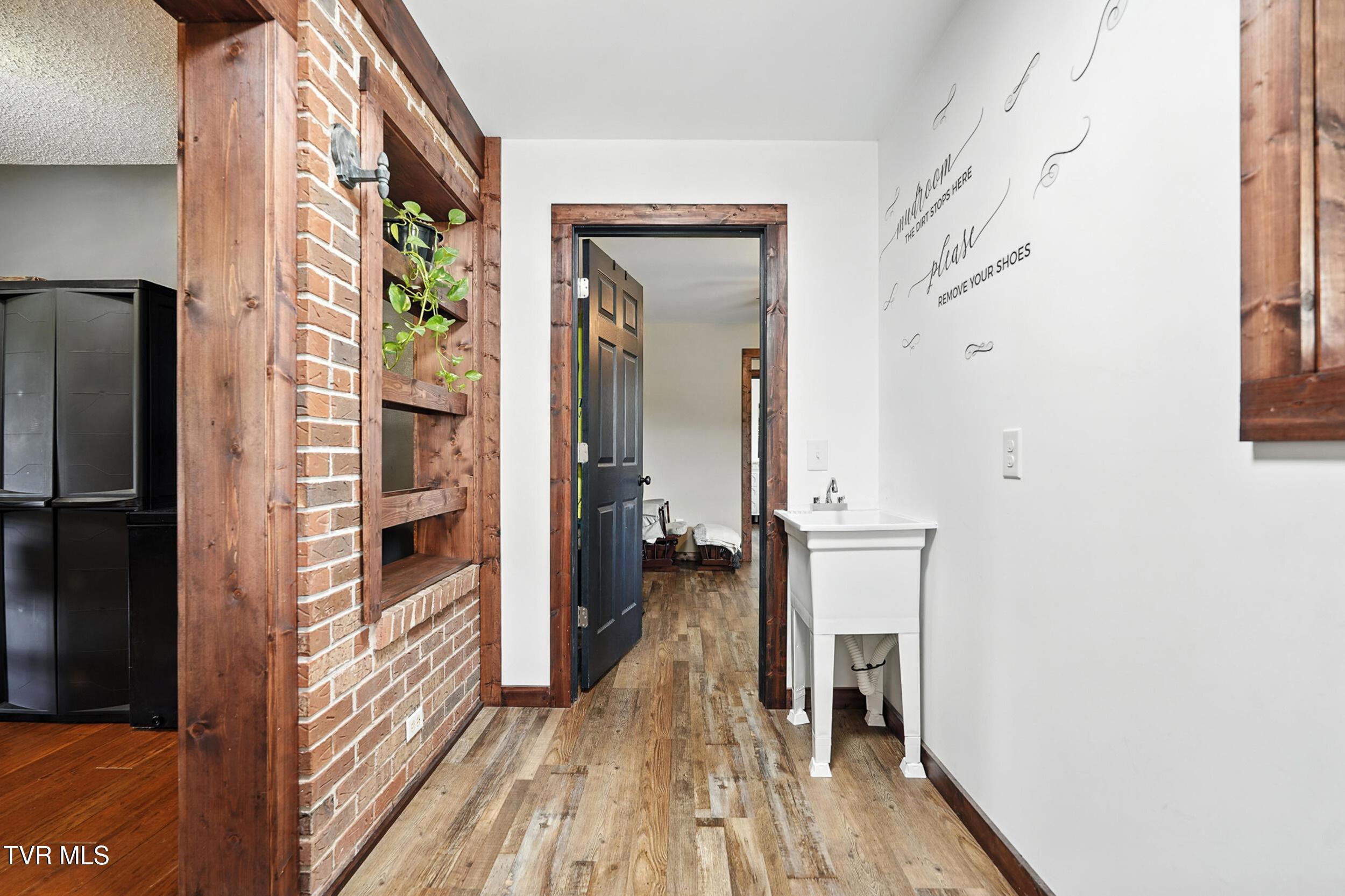 1674 Smyth Chapel Road Pennington Gap, VA 24277 - Photo 40 of 47 IMG_5455