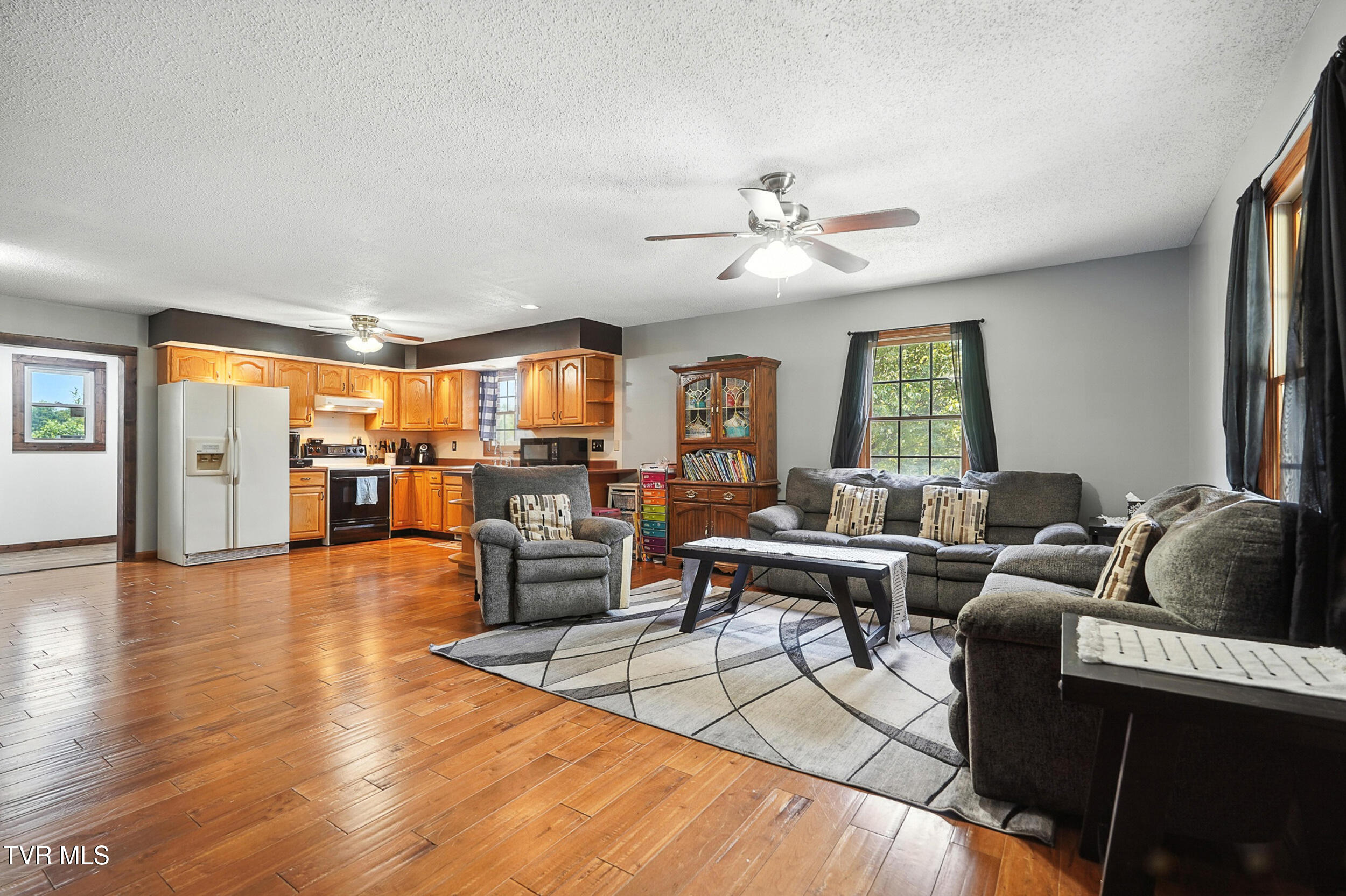 1674 Smyth Chapel Road Pennington Gap, VA 24277 - Photo 4 of 47 IMG_5496