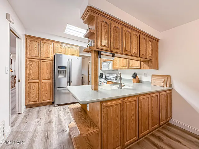 $475,000 | 19337 Oak Plaza Court, Newhall, CA 91321