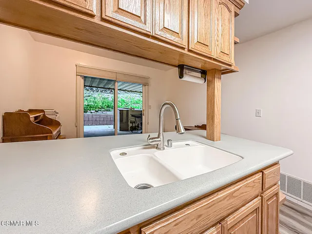 $475,000 | 19337 Oak Plaza Court, Newhall, CA 91321