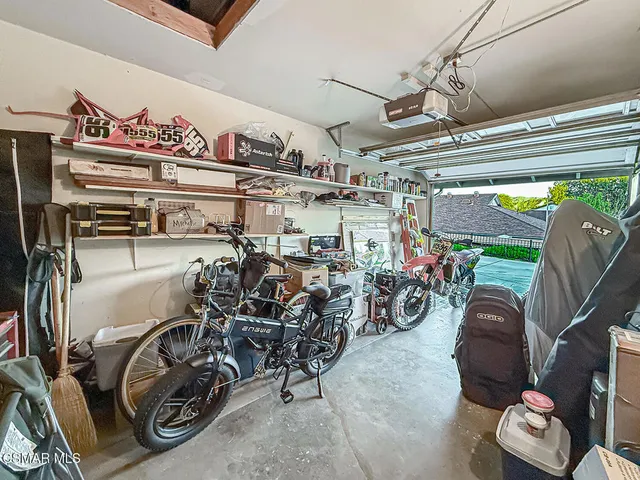 $475,000 | 19337 Oak Plaza Court, Newhall, CA 91321