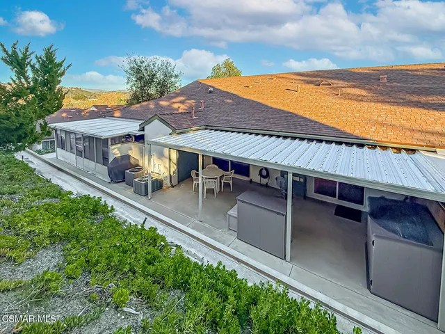 $475,000 | 19337 Oak Plaza Court, Newhall, CA 91321