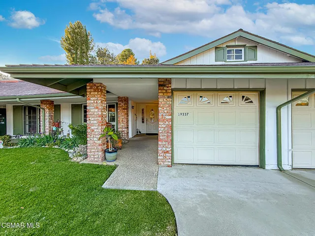 $475,000 | 19337 Oak Plaza Court, Newhall, CA 91321
