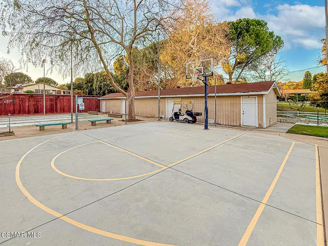 $475,000 | 19337 Oak Plaza Court, Newhall, CA 91321