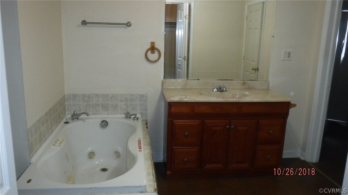 3601 Butor Road Hopewell, VA 23860 - Photo 9 of 15 Gallery Image 9