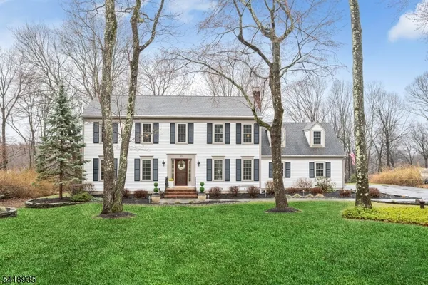 $799,900 | 22 Kevin Drive, Flanders, NJ 07836