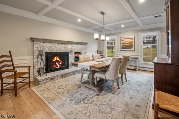 $799,900 | 22 Kevin Drive, Flanders, NJ 07836