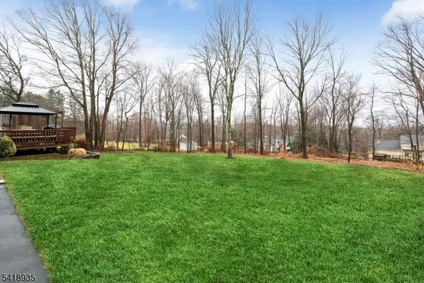 $799,900 | 22 Kevin Drive, Flanders, NJ 07836