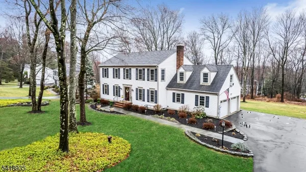 $799,900 | 22 Kevin Drive, Flanders, NJ 07836