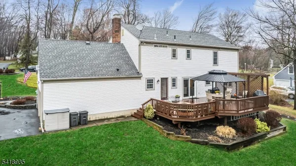 $799,900 | 22 Kevin Drive, Flanders, NJ 07836