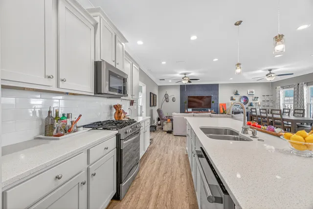 $529,900 | 61 B 6th Street, Shalimar, FL 32579