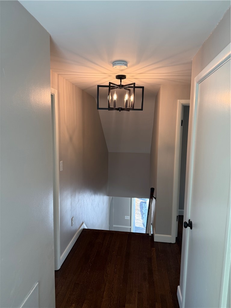 101 Farmland Road Warwick, RI 02889 - Photo 20 of 36