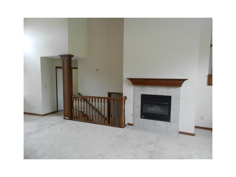 7925 Kings Ridge Circle Fairborn, OH 45324 - Photo 5 of 10