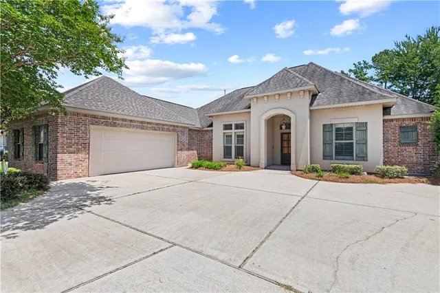 $549,900 | 1521 Rue De Fontaine, Covington, LA 70433