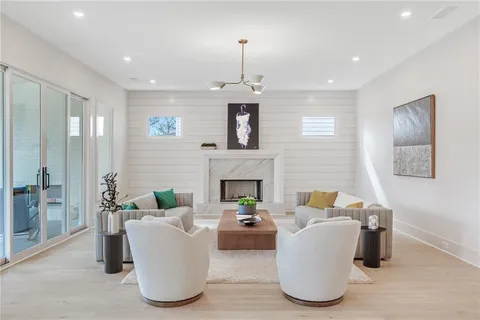 $1,750,000 | 2991 Surrey Lane, Brookhaven, GA 30341