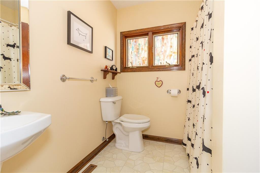 111 Willow Road Greenfield, IN 46140 - Photo 18 of 34 Gallery Image 18